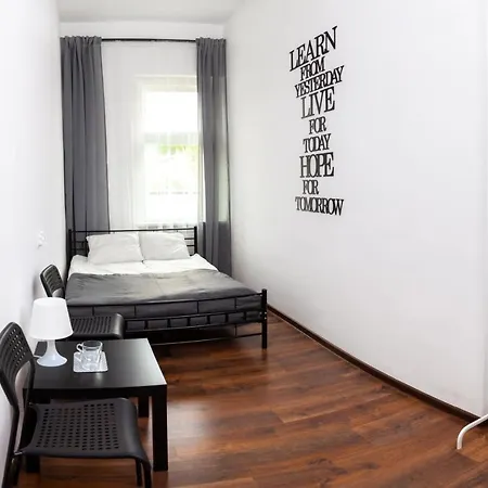 Hostel Mainstation *